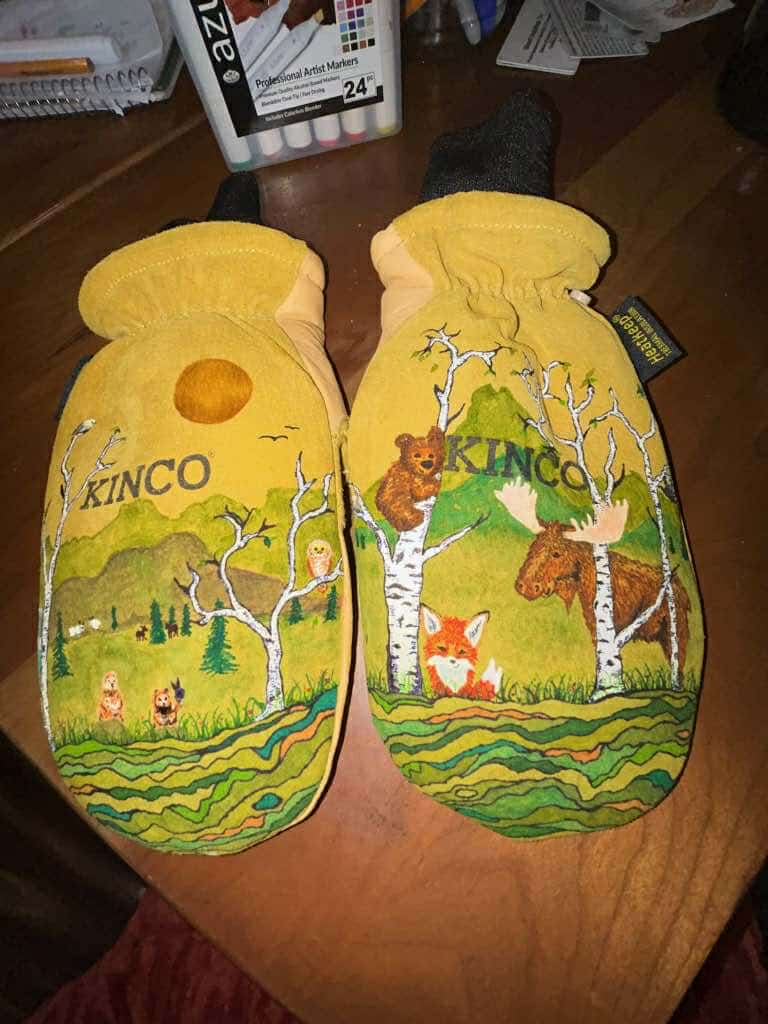 Kincos By Katie custom hand-painted mittens with woodland animals and nature design